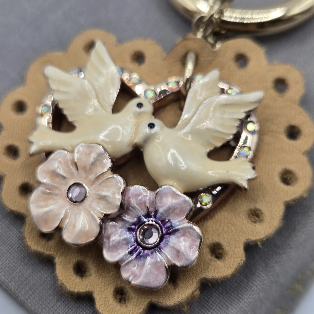 Love birds Dove Heart Crystal Bag Charm Keychain Key Ring Coquette Leather - Picture 2 of 5